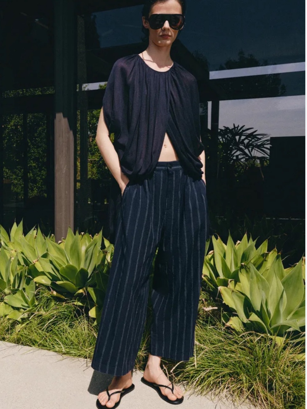 ZARA mid rise linen pants with pleats